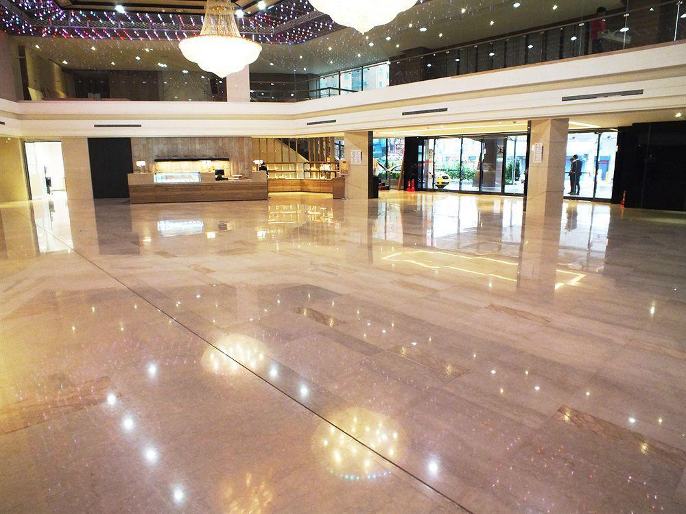 Pleasant Hotels International Taoyuan Extérieur photo
