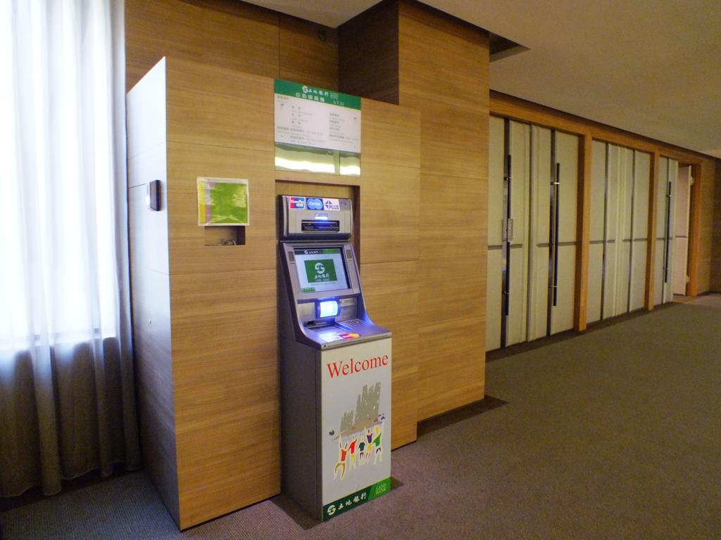 Pleasant Hotels International Taoyuan Extérieur photo