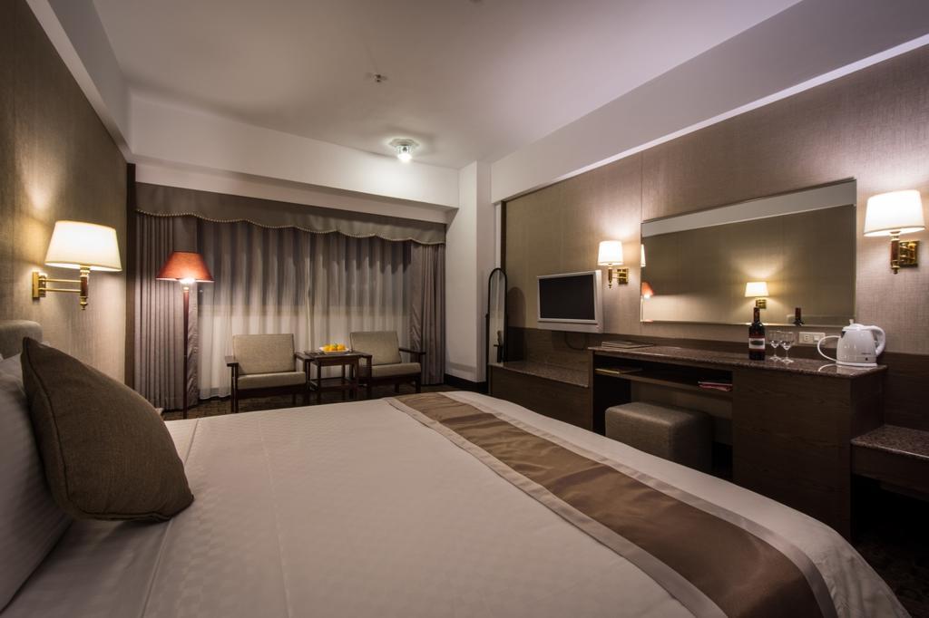 Pleasant Hotels International Taoyuan Extérieur photo