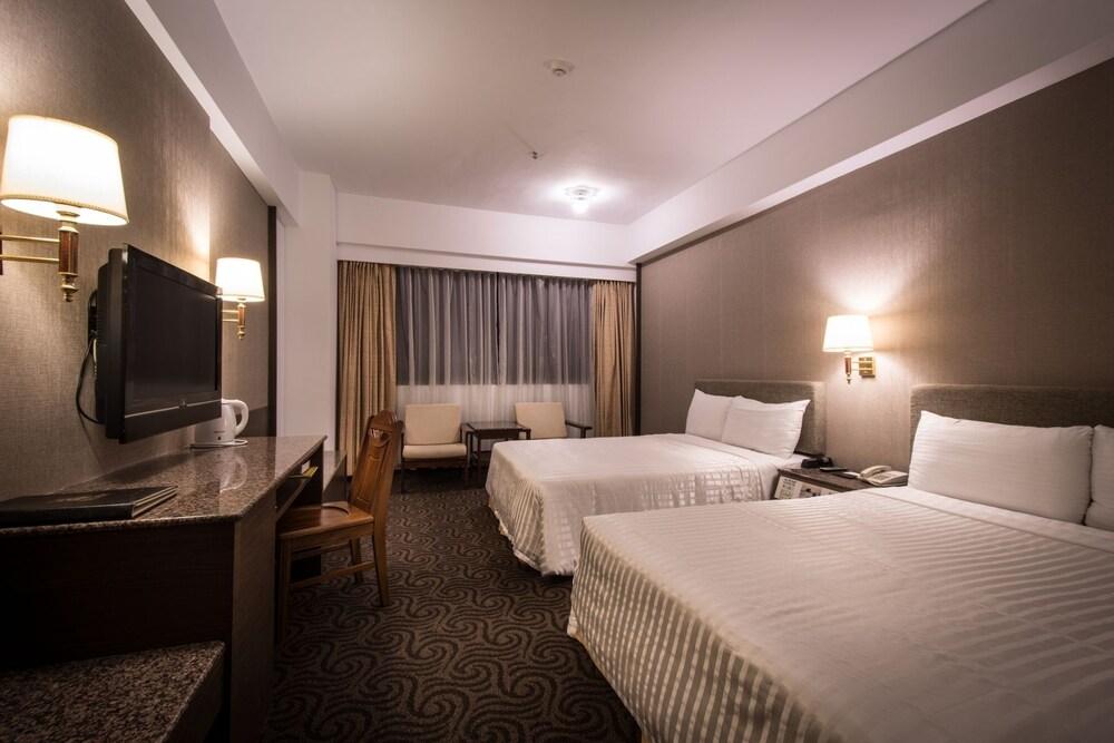 Pleasant Hotels International Taoyuan Extérieur photo
